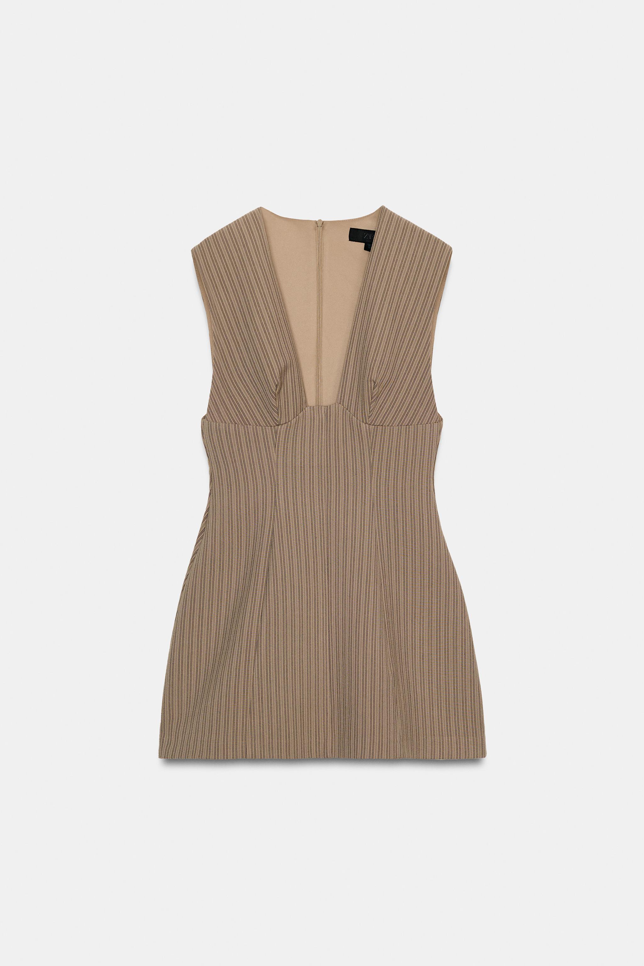 ROBE COURTE À RAYURES